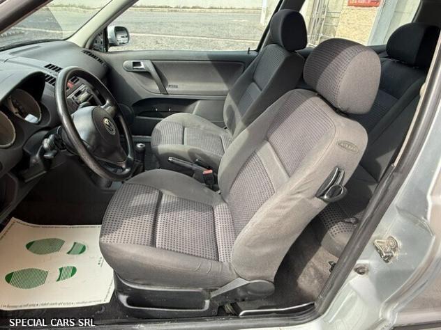 Volkswagen Polo 1.4i Comfortline Air - Foto 9