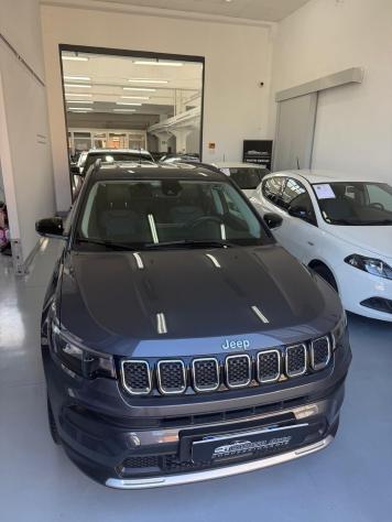 Jeep Compass 1.3 Turbo T4 190 CV PHEV AT6 4xe Limited - Foto 3