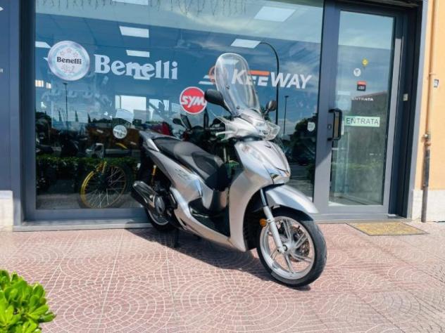 HONDA SH 300 i TUTTO INCLUSO ANCHE PASSAGGIO! MINI RATE rif. 23834533 - Foto 3
