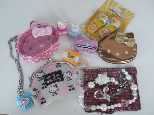 Quaderni, cancelleria, articoli scuola Hello Kitty stock - Foto 9