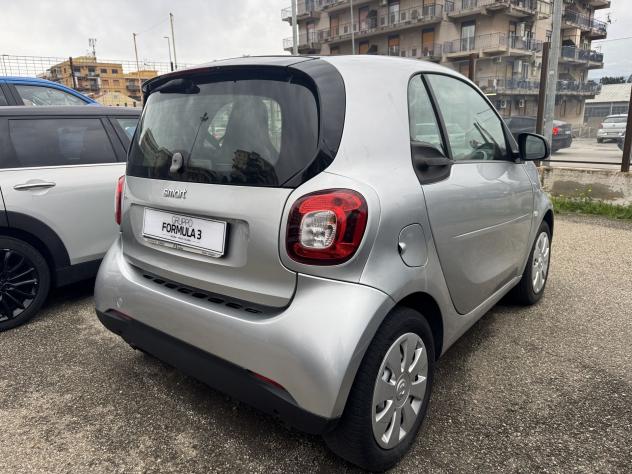 smart fortwo 70 1.0 52kW youngster - Foto 3