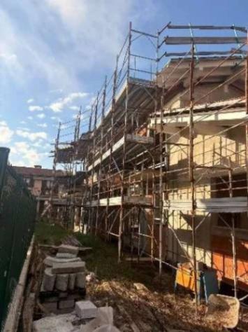 Immobile in asta di 185 m², box auto in vendita a Cenate Sotto - Foto 4