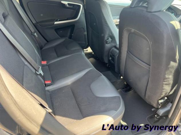VOLVO XC60 2.4 D 163 CV AWD Geartronic Summum rif. 23821497 - Foto 6