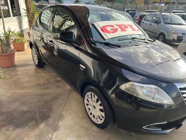 LANCIA Ypsilon 1.2 5p.S&S Gold Imp.Gpl nuovo rif. 23983074 - Foto 2
