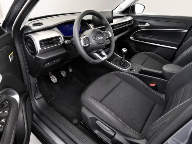 Jeep Avenger Avenger 1.2 Turbo 100 CV Summit - Foto 8