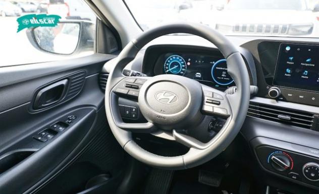 HYUNDAI i20 1.0 T-GDI DCT Connectline rif. 23794579 - Foto 6