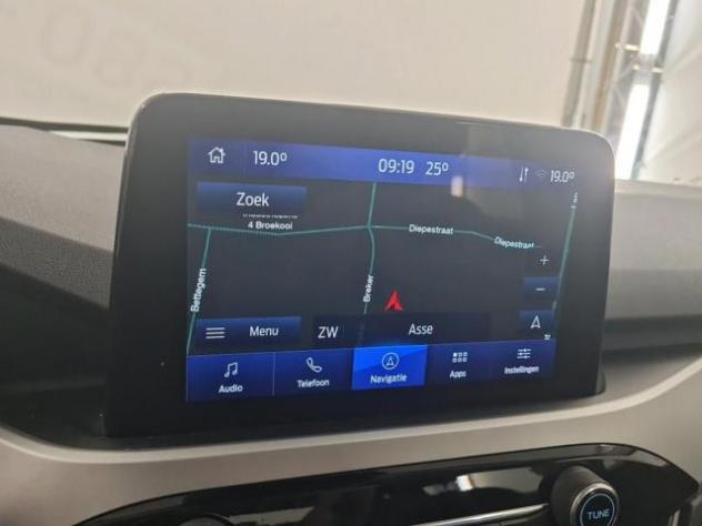 FORD Kuga 1.5 EcoBlue 120 CV 2WD Connect rif. 24155052 - Foto 9