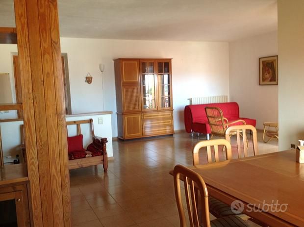La Maddalena appartamento indipendente in bifamiliare con vista mare - Foto 5