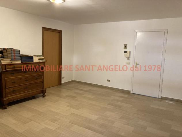 Via Atenea 123 ufficio in palazzo prestigioso con ascensore e portiere - Foto 3