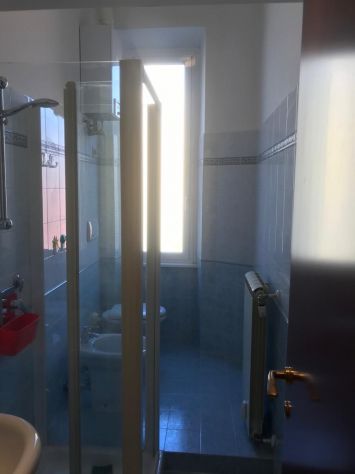 ampia stanza arredata Appio latino/San Giovanni - Foto 7