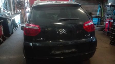 Ricambi vari Citroen C4 Picasso 2.0 HDI del 2009 - Foto 4