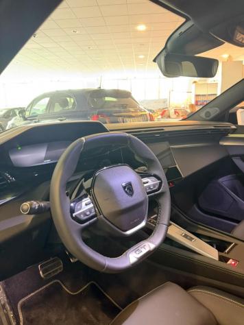 PEUGEOT - 408 - Hybrid 145 e-DCS6 GT - Foto 7