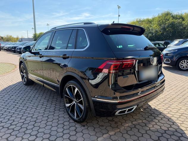 Tiguan 2.0 TDI 150 CV SCR DSG R-Line - Foto 6