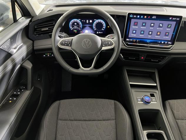 Volkswagen Tiguan Tiguan 1.5 etsi Edition Plus 150cv dsg - Foto 8