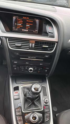 AUDI A4 Avant 2.0 TDI 177CV quattro rif. 23653567 - Foto 9