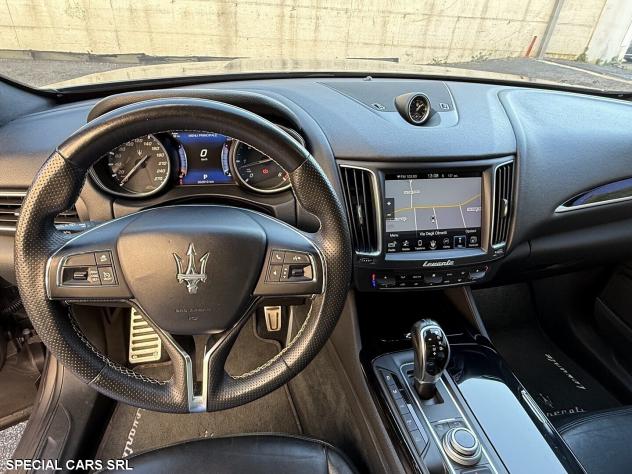 Maserati Levante 3.0 V6 Diesel GranSport - Foto 9