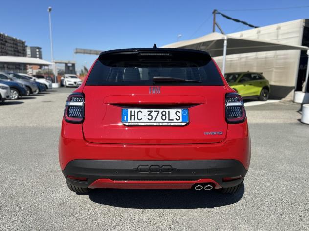 FIAT 600 1.2 Hybrid 145cv Icon - Foto 6