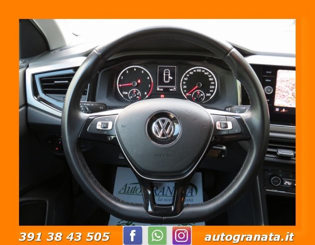 Volkswagen Polo 1.0 EVO COMFORTLINE 80CV Navi. - Foto 7