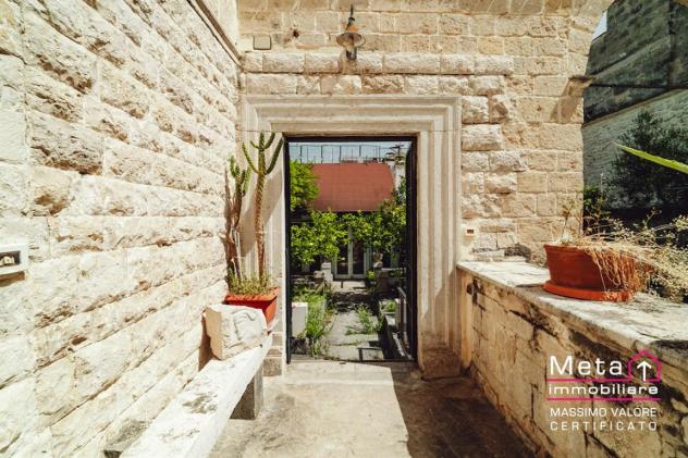 Venite a scoprire IL MONASTERO. Un complesso medioevale completamente immerso nella storia di Trani - Foto 2