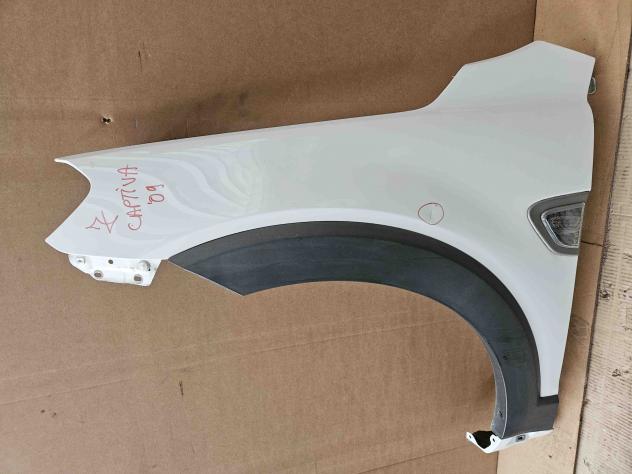 PARAFANGO ANTERIORE SINISTRO CHEVROLET Captiva 1° Serie (06)