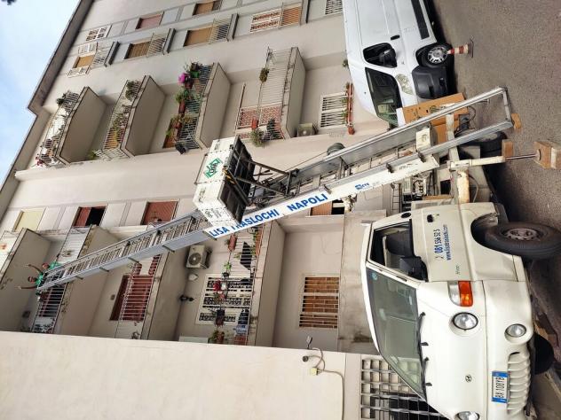 Traslochi e noleggio elevatore Napoli - Foto 5