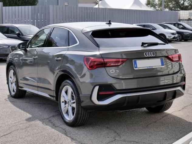 AUDI Q3 Sportback 2.0 (35) Tdi 150cv S-tronic S-line ed. rif. 24154169 - Foto 3