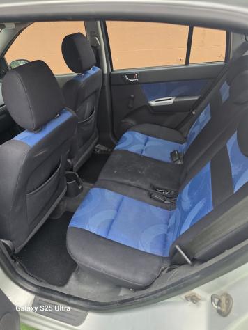 Hyundai Getz 1.1 12V (66CV) 5p. Spec. Pack. Like - Foto 7