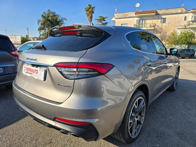Maserati Levante V6 350 CV AWD Modena Italiana - Foto 8
