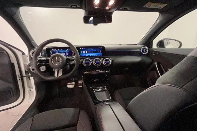 Mercedes-Benz Classe A A 180 AMG Line Advanced Plus auto *PROMO AZZURRA* - Foto 8