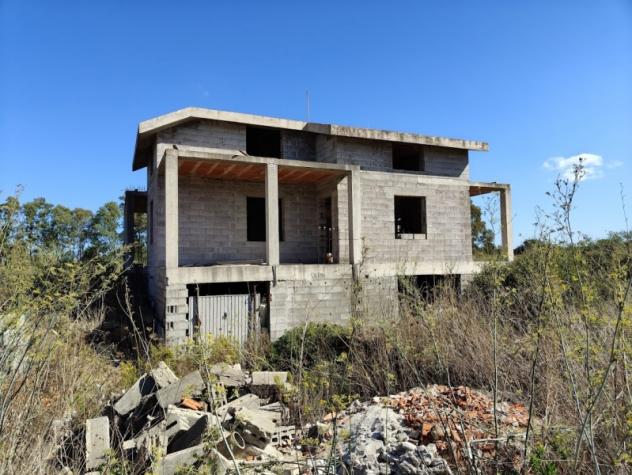 Olmedo, in campagna fronte strada, vendiamo grezzo su tre livelli da ultimare di mq 480, terreno di 11.000 mq. - Foto 2
