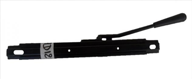 7K121D GUIDA DX BASE SEDILE REGOLABILE AIXAM 300 400 500 A.721 741 751 CROSSLINE