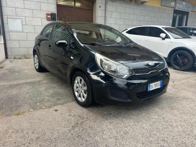 KIA Rio 1.1 CRDi 5p. Cool rif. 23833123 - Foto 2