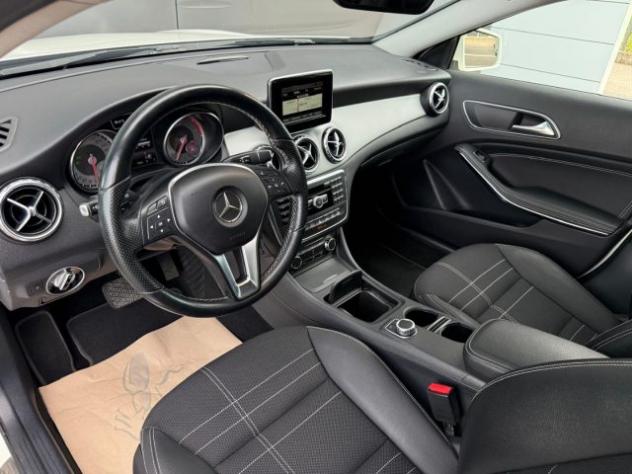 MERCEDES-BENZ GLA 220 2.2 CDI 170cv Automatic 4Matic Sport LED-PELLE-NAV rif. 24011328 - Foto 8