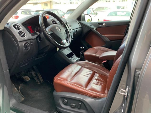 Volkswagen Tiguan 2.0 16V TDI DPF 4motion Sport & Style (18) - Foto 9