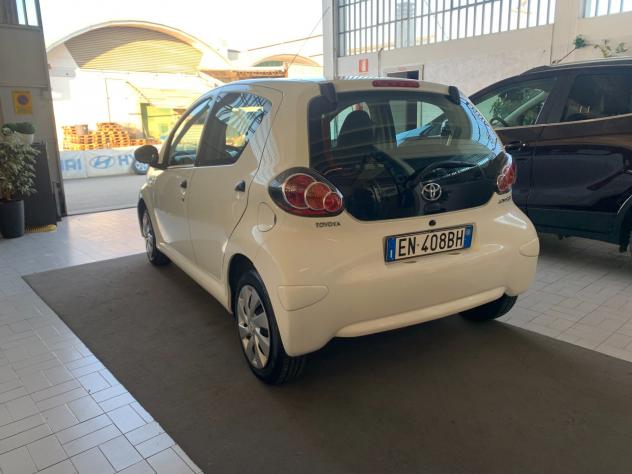 Toyota Aygo 1.0 12V VVT-i 5 porte Active Connect OK NEO PATENTATI - Foto 3