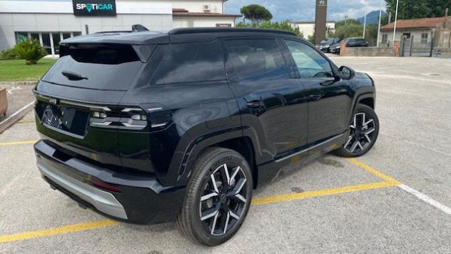 Jeep Compass E-Hybrid 1.6 Turbo PHEV 165kW First Edition DCT - Foto 9