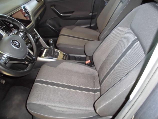 Volkswagen T-Roc 1.0 TSI Business BlueMotion Technology - Foto 6