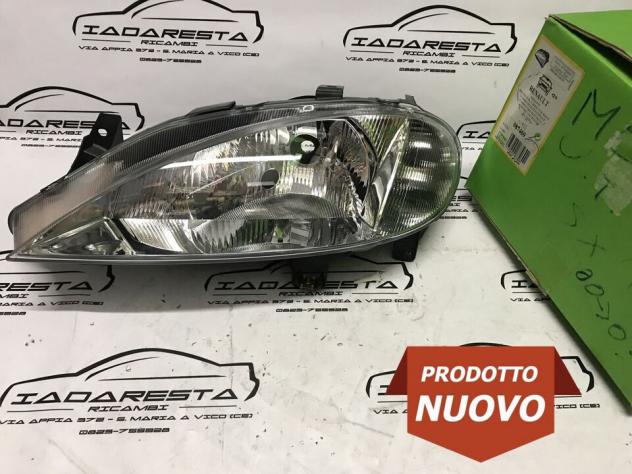 Faro Fanale Anteriore Renault Megane 7701047093 7701047095