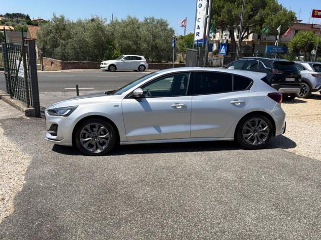 Ford Focus 1.0T EcoBoost Hyb.155cv ST-Line X Auto - Foto 2