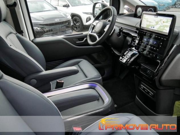 HYUNDAI Staria 2.2 AT 2WD 7 posti rif. 19803196 - Foto 2