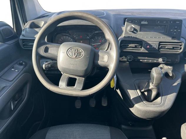 Toyota Proace City Verso 1.5D 100 CV S&S Short D Lounge - Foto 8