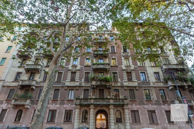TRILOCALE CON BALCONE
