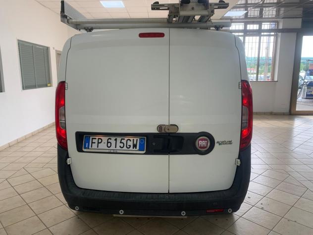 Fiat Doblo DoblMaxi 1.4 T-Jet Natural Power *ATTREZZATO* - Foto 6