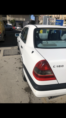 Mercedes 180 benzina - Foto 5