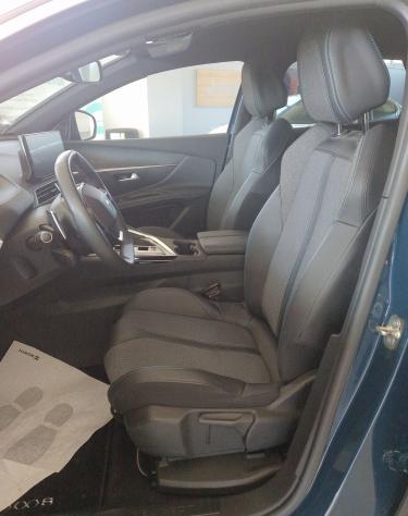 Peugeot 3008 3008 1.2 hybrid 48V Allure Pack 136cv e-dcs6 - Foto 7