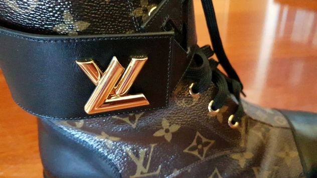 Anfibio Louis Vuitton Wonderland - Foto 6