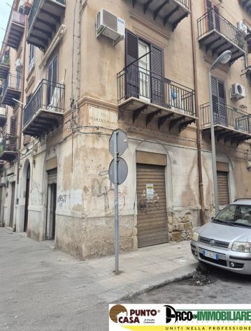 vendita 80 mq da ristrutturare – Via Vito La Mantia, Palermo - Foto 2