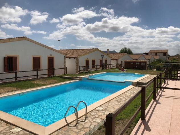Villetta Indipendente con Piscina a due passi dal Mare di Badesi - Foto 10