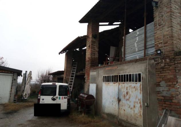Immobile in asta di 183 m² con più di 5 locali in vendita a Voghera