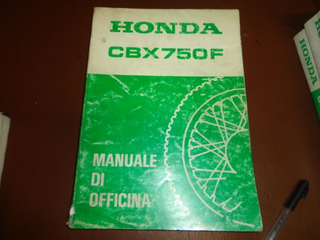 CBX750F Manuale officina manutenzione moto honda